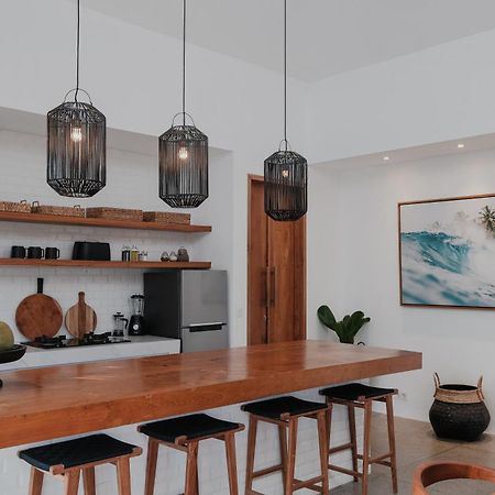 Loop Villas Kuta  Exteriör bild